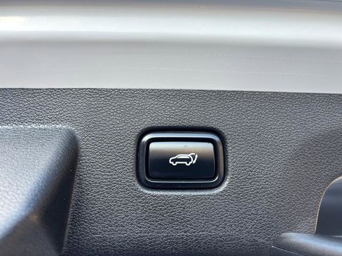 Used 2024 Kia Sportage X-Line w/ X-Line Premium Package image 13