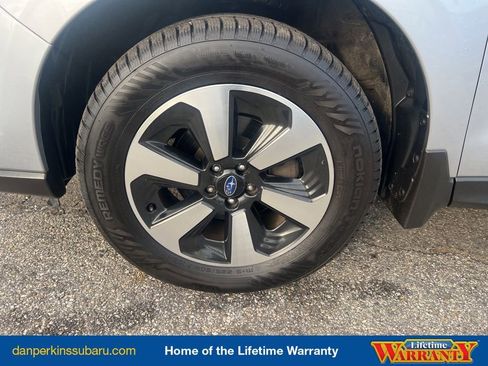 Used 2018 Subaru Forester 2.5i Premium image 56