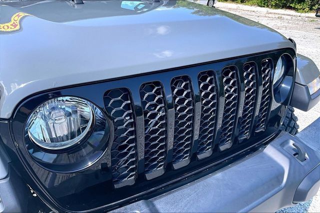 Used 2021 Jeep Gladiator Sport AWD/4WD image 28