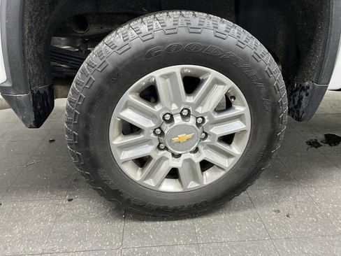 Certified 2024 Chevrolet Silverado 2500 High Country w/ High Country Premium Package AWD/4WD image 33