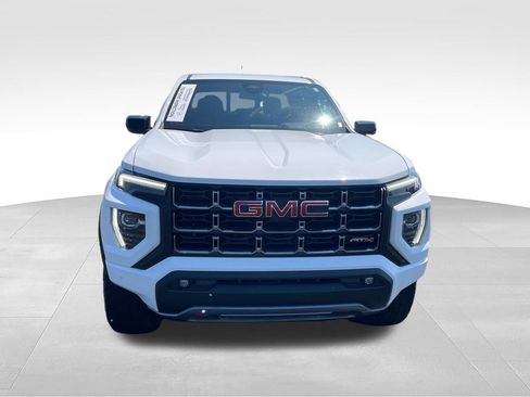 Used 2024 GMC Canyon AT4 w/ Canyon Safety Plus Package AWD/4WD image 8