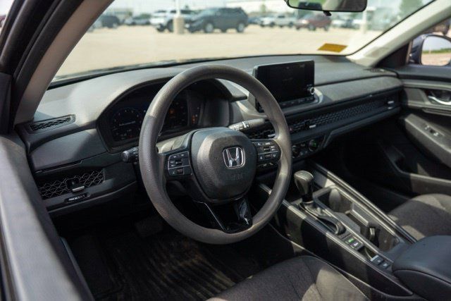 Used 2023 Honda Accord EX image 13