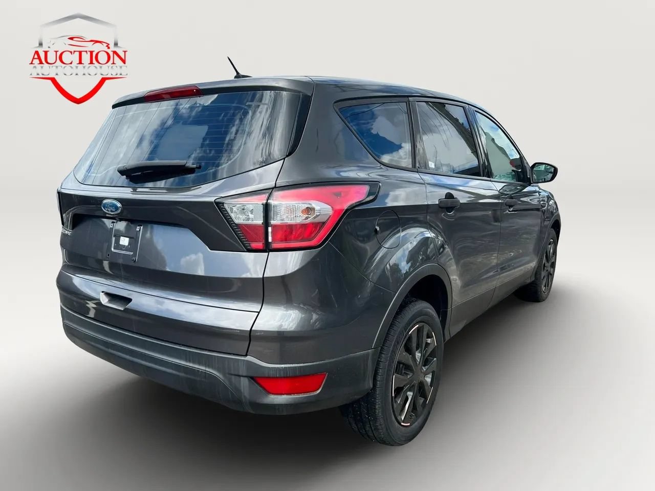Used 2018 Ford Escape S FWD image 5
