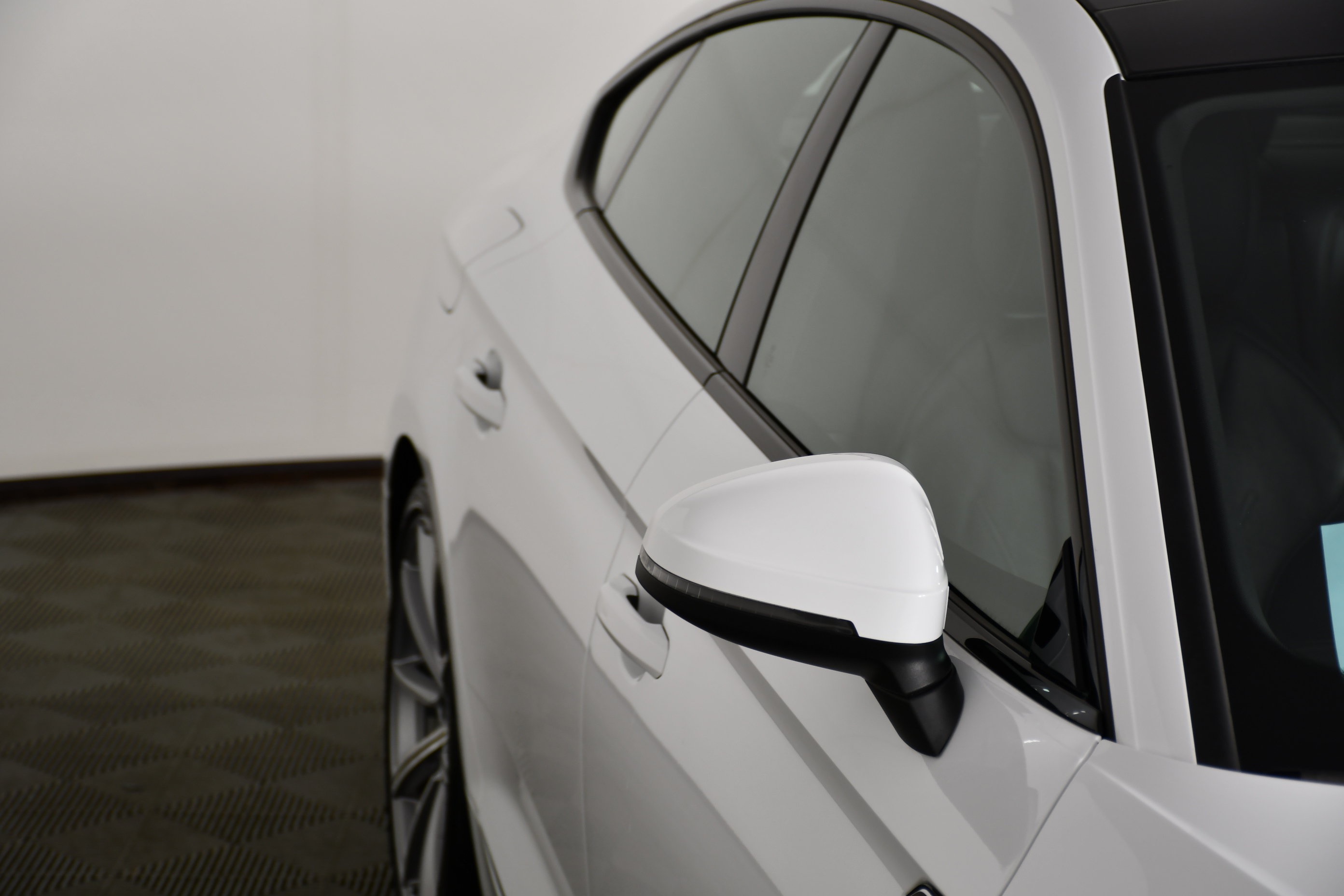 Used 2025 Audi A5 2.0T Premium AWD/4WD image 14