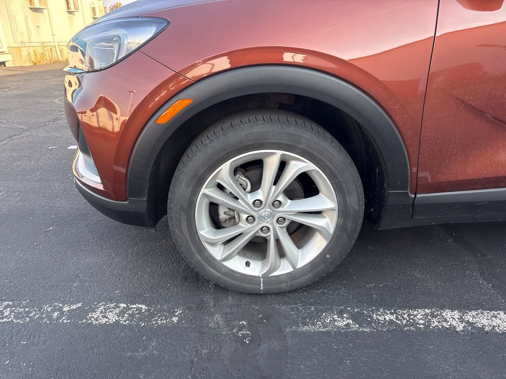 Used 2021 Buick Encore GX Preferred w/ Cold Weather Comfort Package FWD image 16