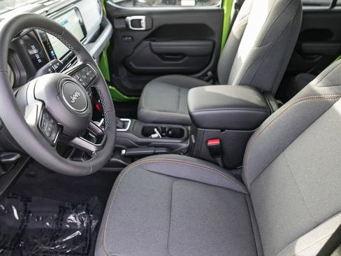 New 2026 Jeep Gladiator Sport image 19