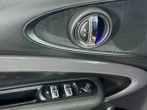 Used 2017 MINI Cooper Clubman S image 23