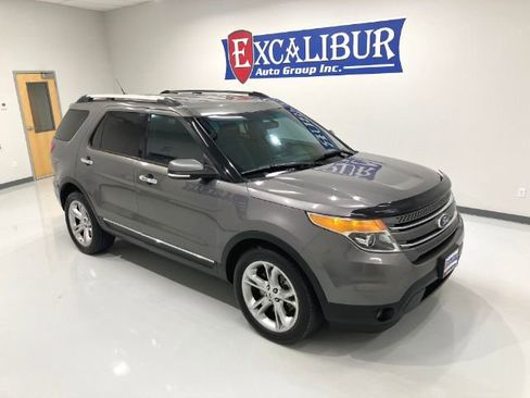 Used 2014 Ford Explorer Limited w/ Equipment Group 301A image 10