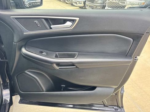 Certified 2022 Ford Edge SEL AWD/4WD image 17