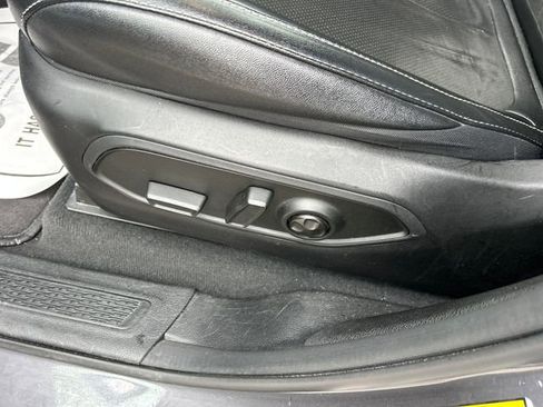 Used 2024 Jeep Grand Cherokee L Altitude image 30