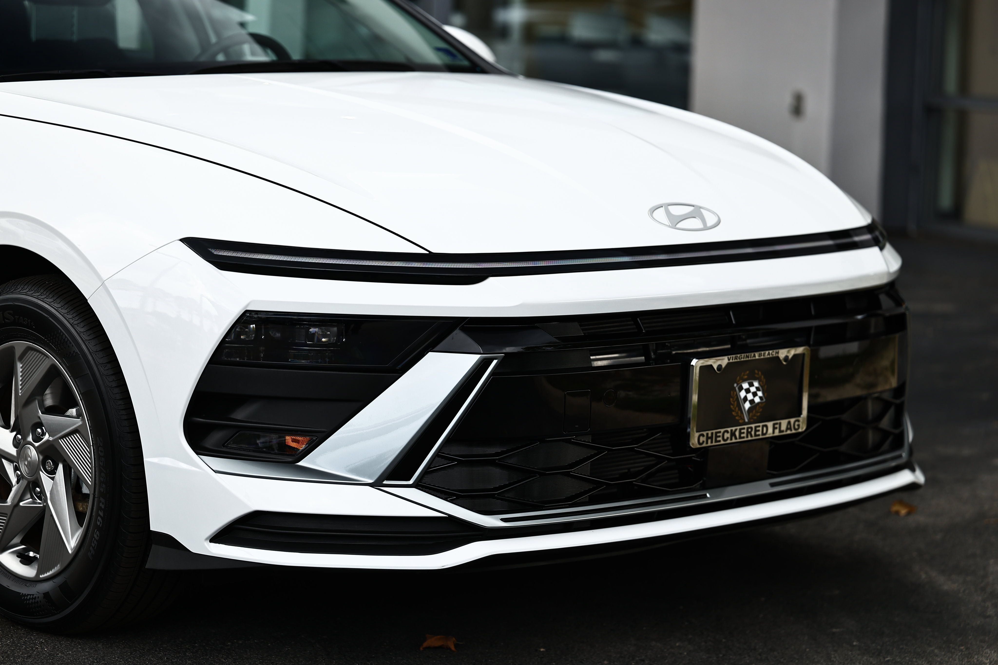 Certified 2025 Hyundai Sonata SE FWD image 2