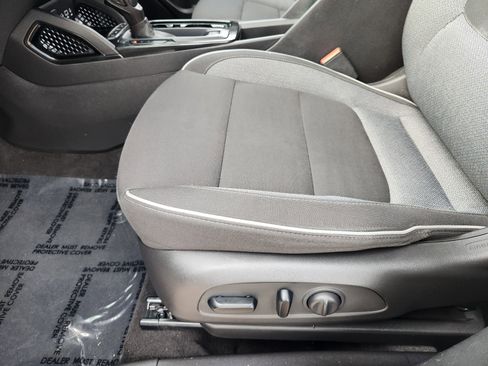 Certified 2022 Chevrolet TrailBlazer LT w/ Convenience Package image 25