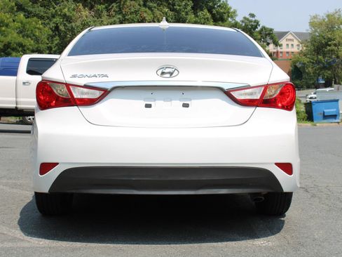 Used 2014 Hyundai Sonata GLS FWD image 5