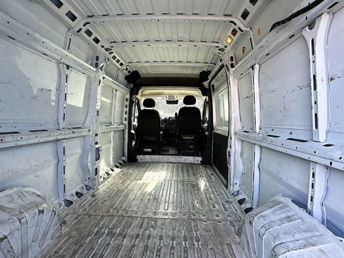 Used 2023 RAM ProMaster 3500 FWD image 7