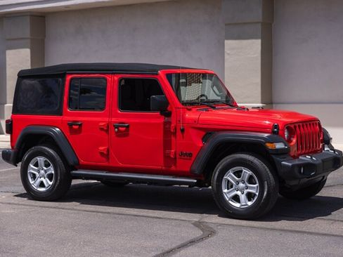 Used 2022 Jeep Wrangler Unlimited Sport image 8