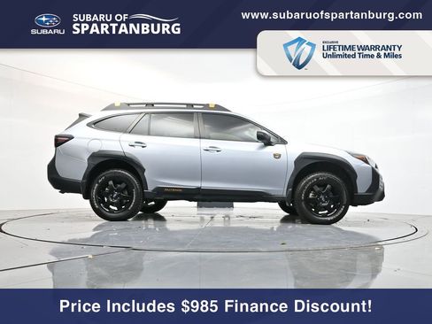 Used 2022 Subaru Outback Wilderness w/ Wilderness Package image 33