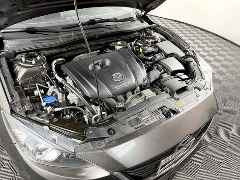 Used 2016 MAZDA MAZDA3 i Sport image 21
