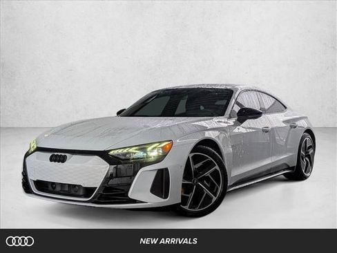 Used 2024 Audi RS e-tron GT w/ Carbon Performance Package image 1