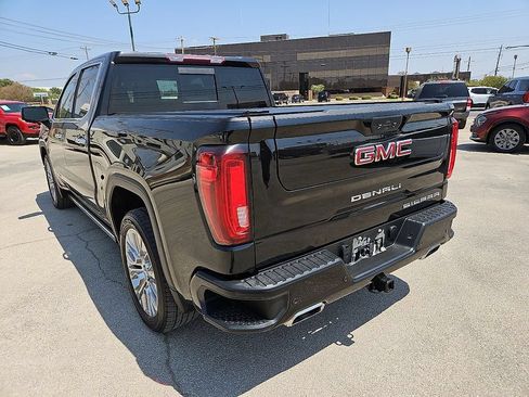 Used 2022 GMC Sierra 1500 Denali w/ Denali Premium Package AWD/4WD image 5