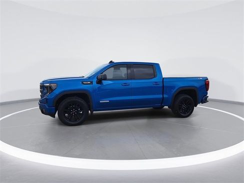 Used 2024 GMC Sierra 1500 Elevation w/ X31 Off-Road Package image 4
