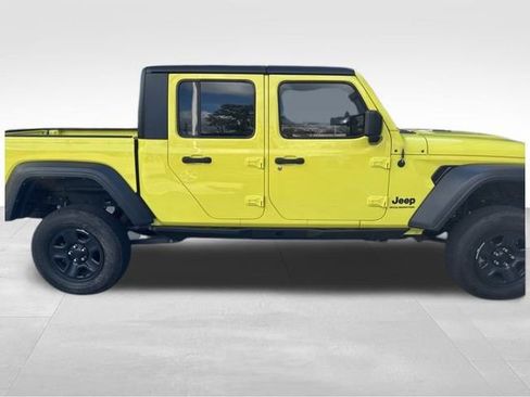 Used 2023 Jeep Gladiator Sport w/ Trailer Tow Package image 6