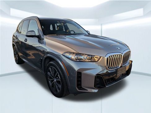 Used 2026 BMW X5 sDrive40i image 3