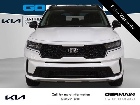 Certified 2021 Kia Sorento S w/ Panoramic Sunroof Package image 3
