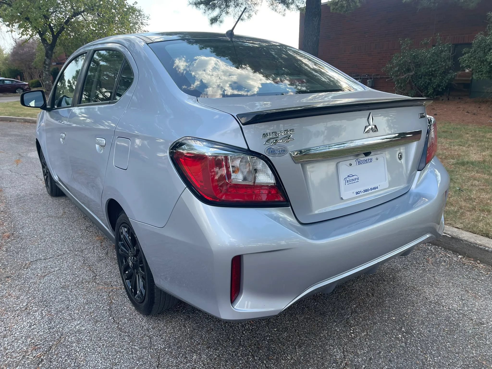 Used 2023 Mitsubishi Mirage G4 ES FWD image 3