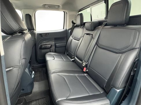 Used 2024 Ford Maverick Lariat w/ Black Appearance Package FWD image 37