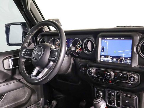 Used 2021 Jeep Wrangler Unlimited Sahara w/ Uconnect 4C Nav & Sound Group image 21