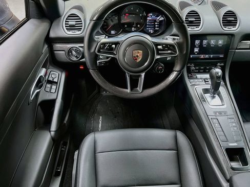 Certified 2025 Porsche 718 Cayman RWD image 23