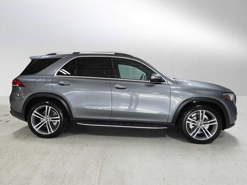 Used 2022 Mercedes-Benz GLE 350 4MATIC image 2