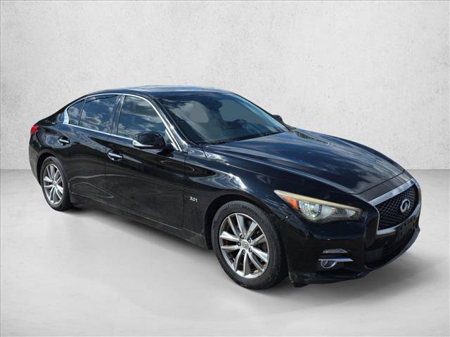 Used 2016 INFINITI Q50 3.0t Premium w/ Driver Assistance Package RWD image 3
