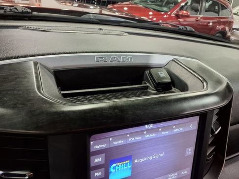 Used 2020 RAM 2500 Big Horn w/ Towing Technology Group image 16