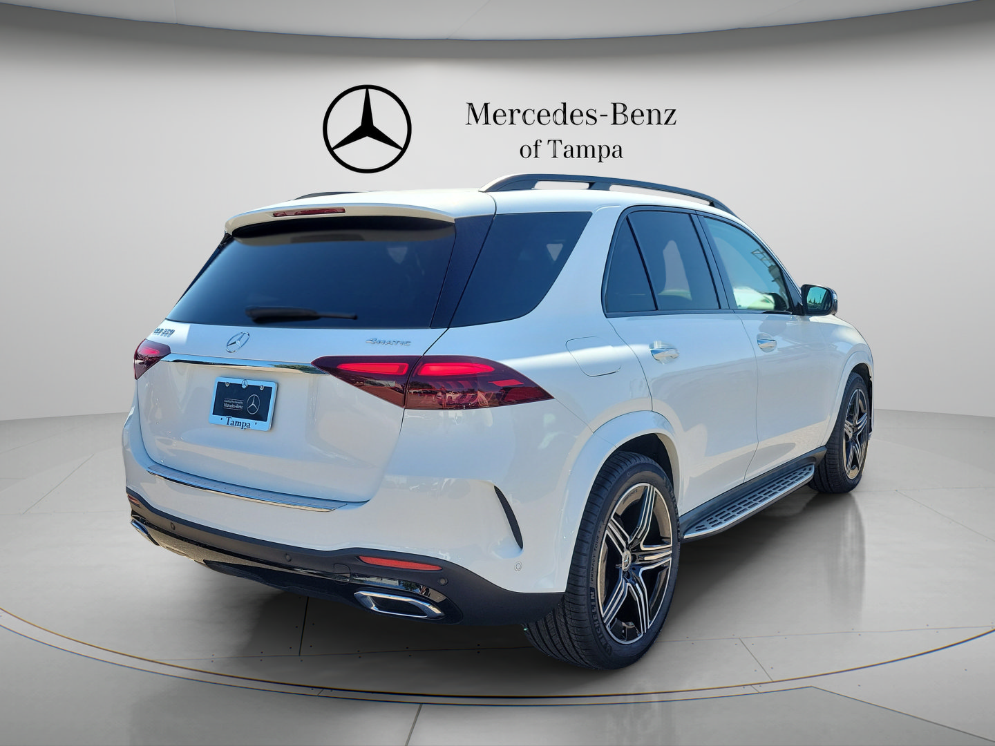 Certified 2024 Mercedes-Benz GLE 350 4MATIC image 3