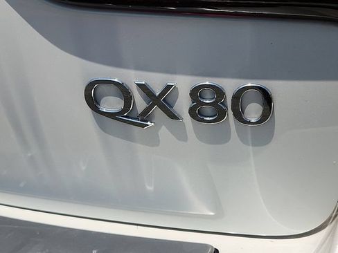 Used 2022 INFINITI QX80 Luxe w/ Cargo Package AWD/4WD image 8