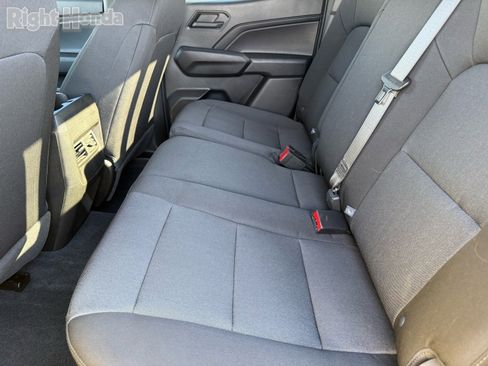 Used 2023 Chevrolet Colorado Trail Boss w/ Technology Package image 26