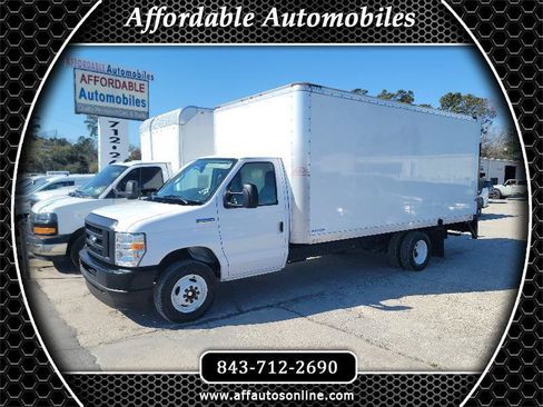 Used 2024 Ford E-350 and Econoline 350 Super Duty RWD image 1