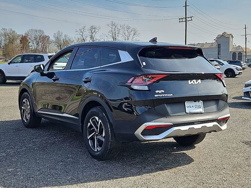 Certified 2023 Kia Sportage LX image 4