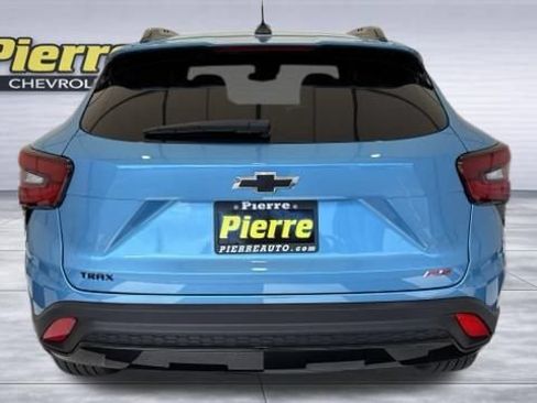 New 2026 Chevrolet Trax RS FWD image 3