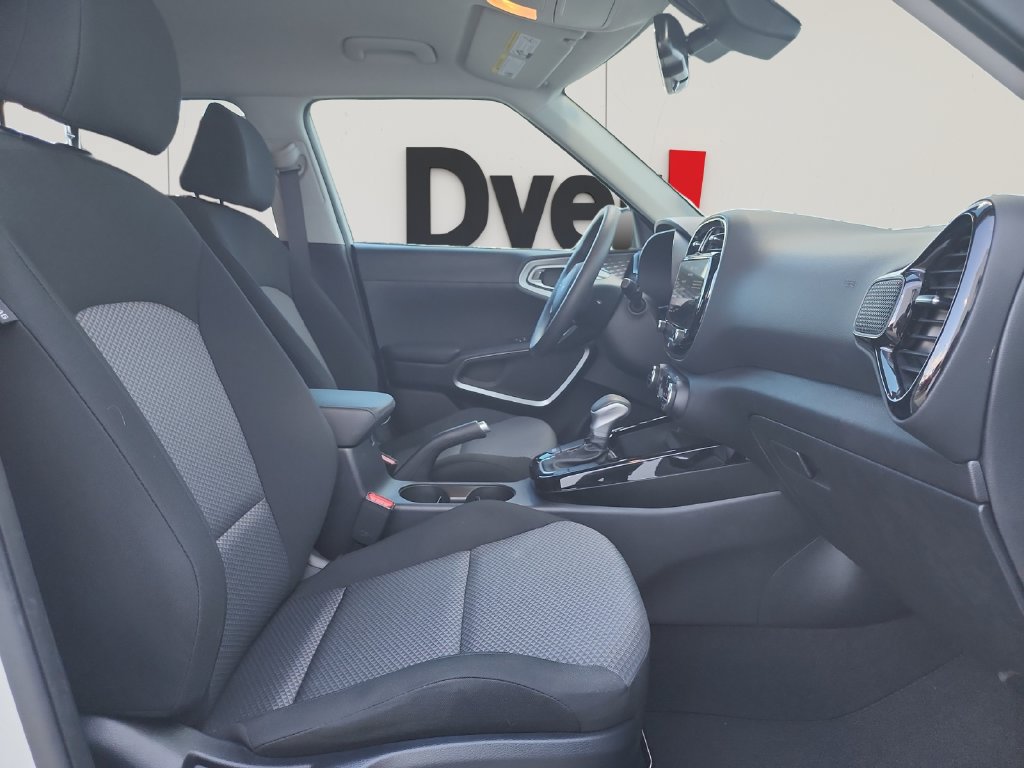 Certified 2024 Kia Soul S FWD image 16