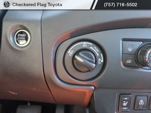 Used 2023 Nissan Frontier PRO-4X w/ Pro-4X Premium Package image 16