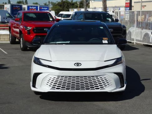 Used 2026 Toyota Camry XSE image 3