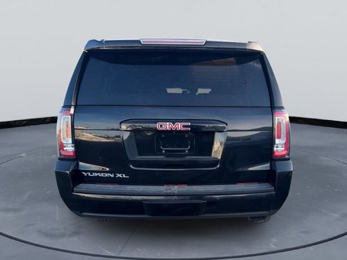 Used 2019 GMC Yukon XL SLT AWD/4WD image 14