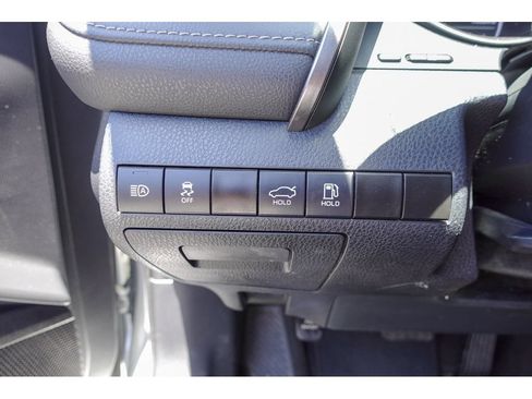 Used 2024 Toyota Camry SE FWD image 13