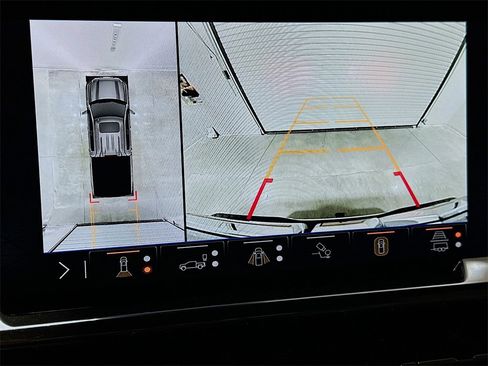 Used 2024 GMC Sierra 1500 SLT image 14