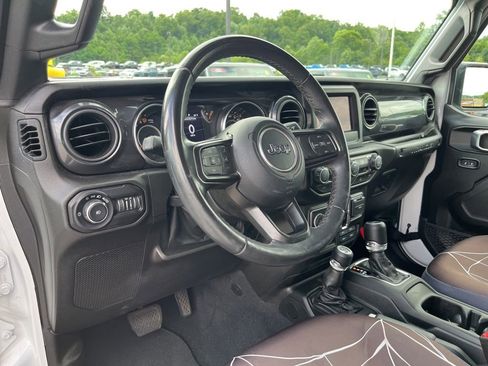 Used 2022 Jeep Wrangler Unlimited Sport AWD/4WD image 7