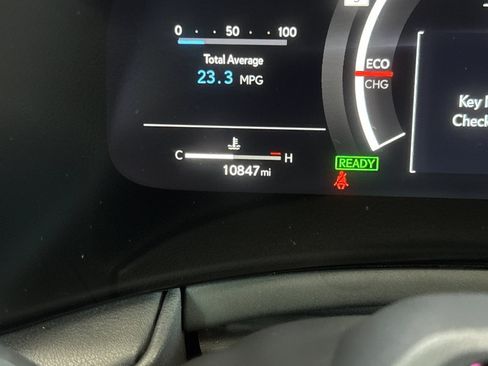 Certified 2025 Lexus TX 500h AWD w/ Technology Package image 39