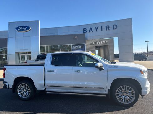 Used 2024 Chevrolet Silverado 1500 High Country w/ Technology Package image 1