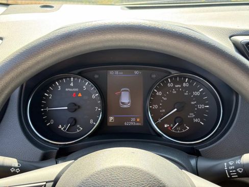 Used 2022 Nissan Rogue Sport S FWD image 27
